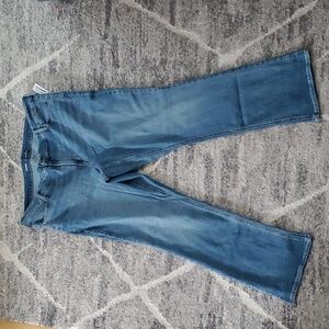 Old Navy Mid Rise Wow Boot Cut Jean